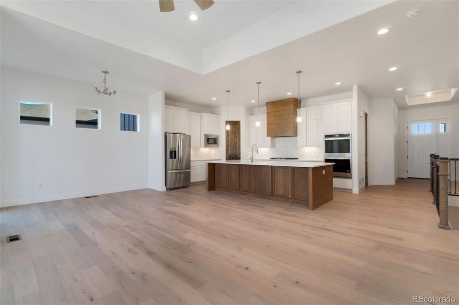 Dining Area off kitchen