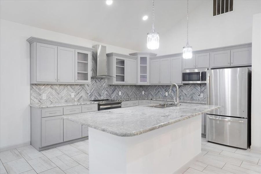 Furnished interior view inside a new home in , Van Alstyne (Image 12).