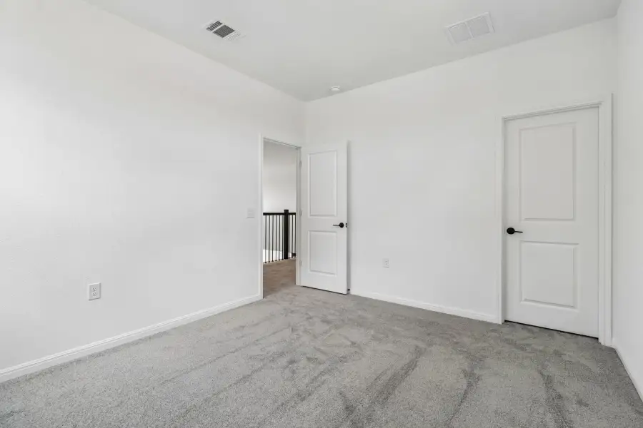 Representative unfurnished interior of a home built from the Duval by Taylor Morrison in Eastwood, Manor (Image 32).