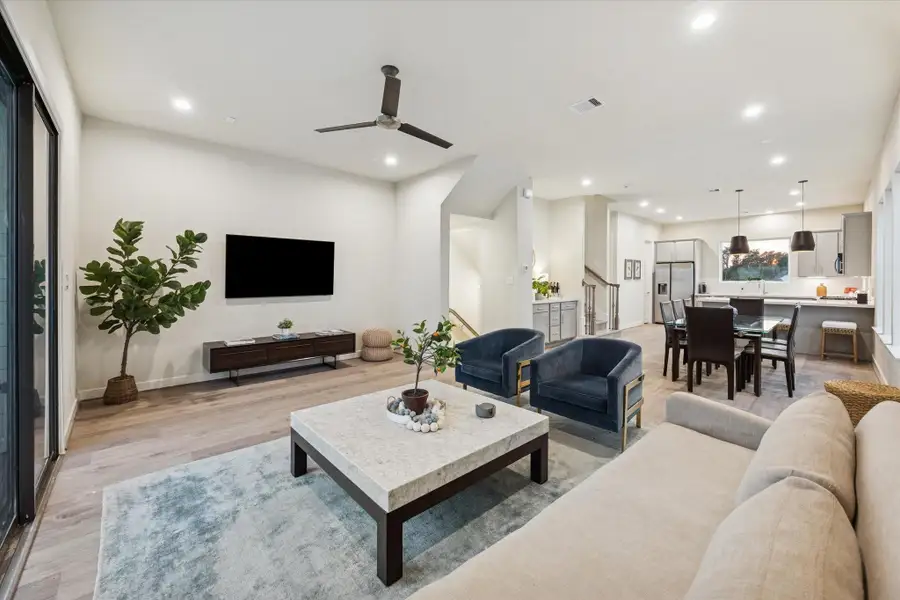 Furnished interior view inside a new home in Willowbend Point, Houston (Image 11).