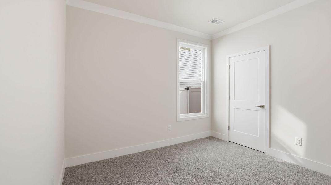 Spacious, unfurnished interior of a new home in Seven Oaks, Greenwood (Image 25).