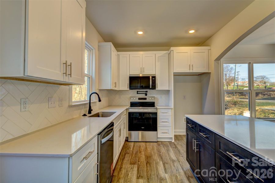 Furnished interior view inside a new home in , Shelby (Image 8).