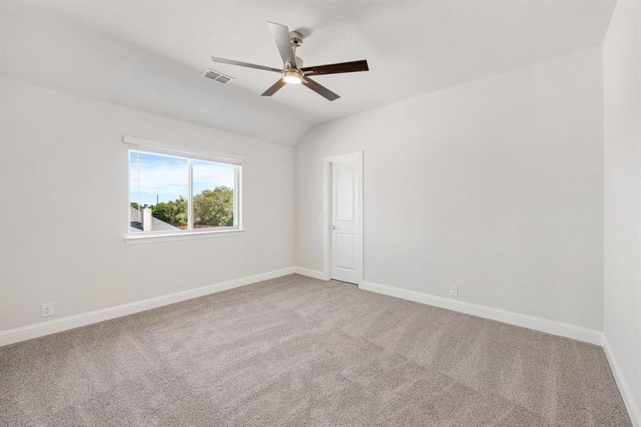 Spacious, unfurnished interior of a new home in Ridgepoint, Midlothian (Image 22). Spacious, unfurnished interior of a new home in Ridgepoint, Midlothian (Image 22).