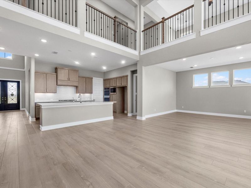 Spacious, unfurnished interior of a new home in Pecan Ridge, Fulshear (Image 10).