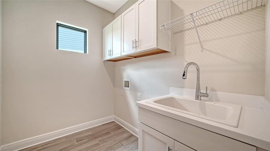 Image 50 of a home in Palm Grove.