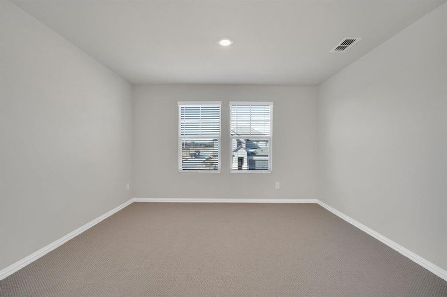 Spacious, unfurnished interior of a new home in Stonehaven, Seagoville (Image 24). Spacious, unfurnished interior of a new home in Stonehaven, Seagoville (Image 24).