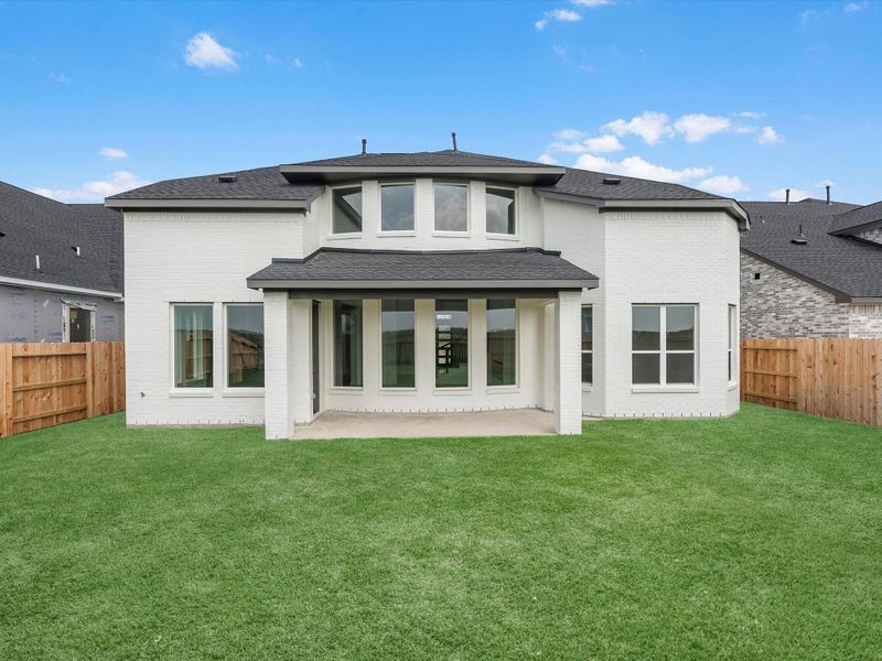 Representative image. Features, specifications, selections and colors may vary.