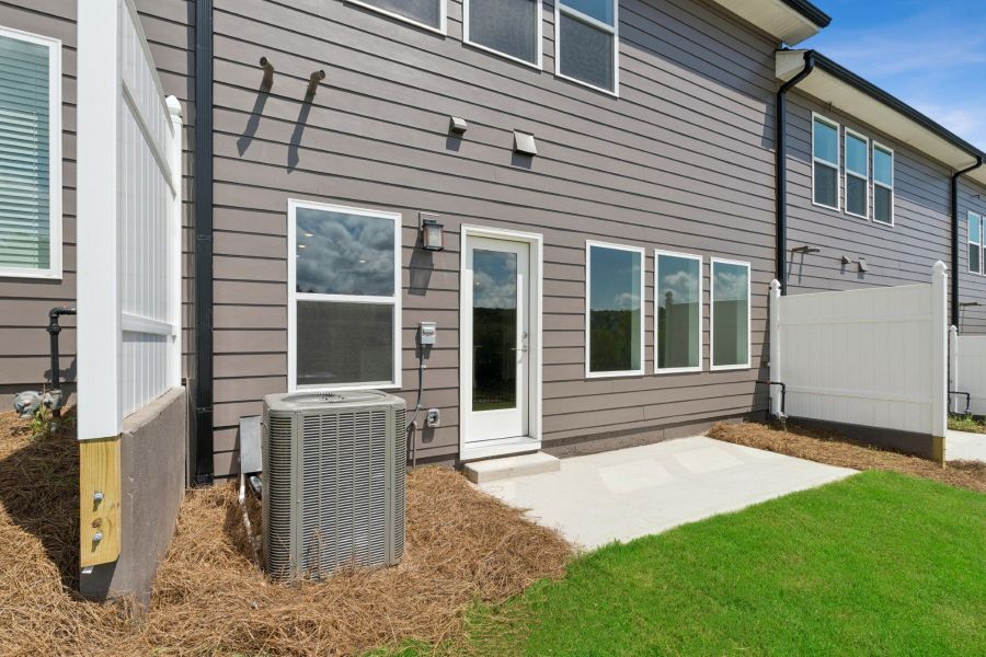 Exterior details and patio area of a home in Grandview Terrace, Canton (Image 3).