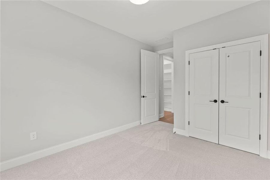 Spacious, unfurnished interior of a new home in , Senoia (Image 25).