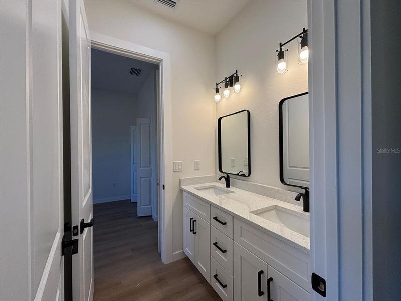 Furnished interior view inside a new home in , Ocala (Image 9).