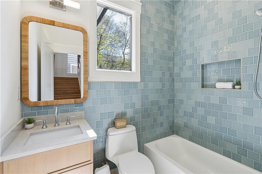 Furnished interior view inside a new home in , Atlanta (Image 26).