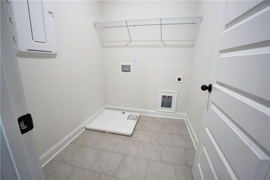 Spacious, unfurnished interior of a new home in , Marietta (Image 29). Spacious, unfurnished interior of a new home in , Marietta (Image 29).
