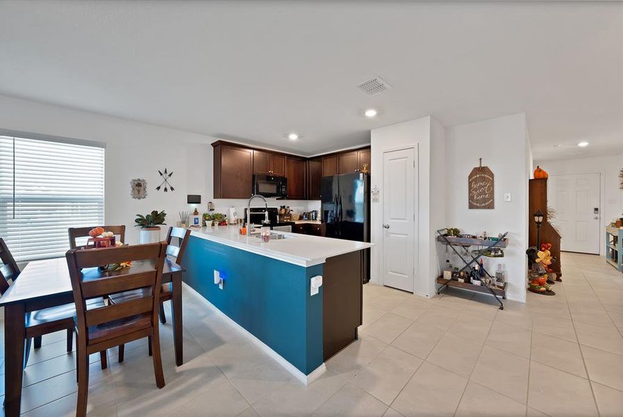 Furnished interior view inside a new home in Bridgewater: Cottage Collection, Princeton (Image 5). Furnished interior view inside a new home in Bridgewater: Cottage Collection, Princeton (Image 5).