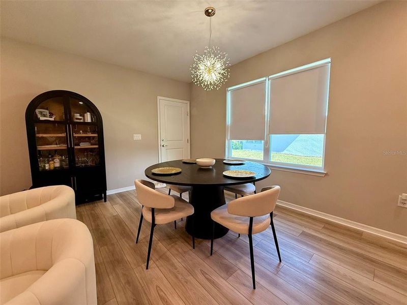 Furnished interior view inside a new home in , Winter Garden (Image 12).
