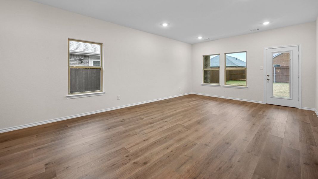 Spacious, unfurnished interior of a new home in Elevon, Lavon (Image 11). Spacious, unfurnished interior of a new home in Elevon, Lavon (Image 11).