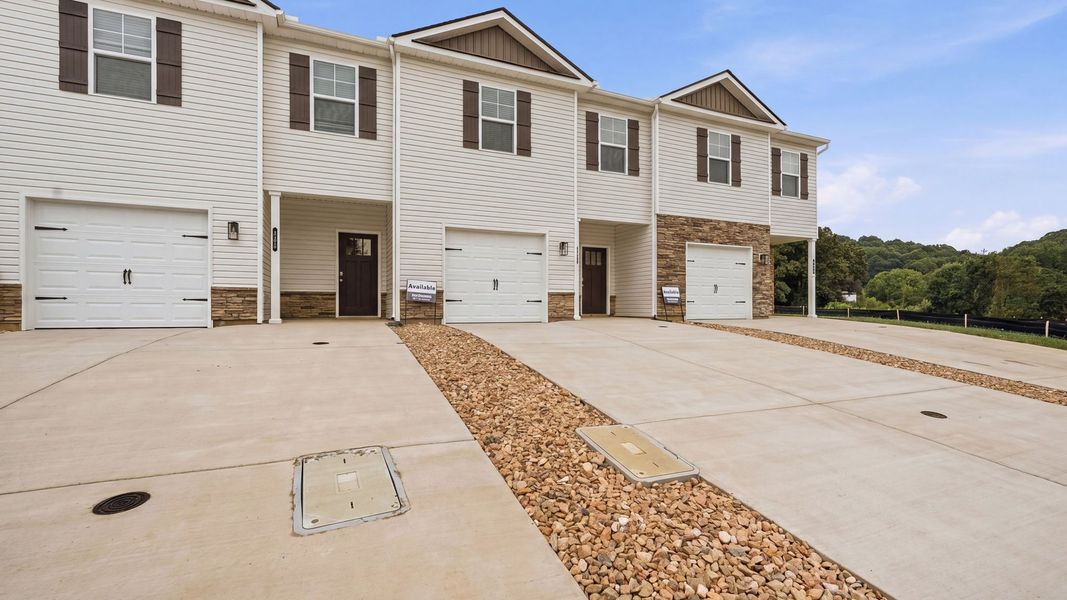 Image 27 of a home in Fieldcrest Acres Townhomes. Image 27 of a home in Fieldcrest Acres Townhomes.