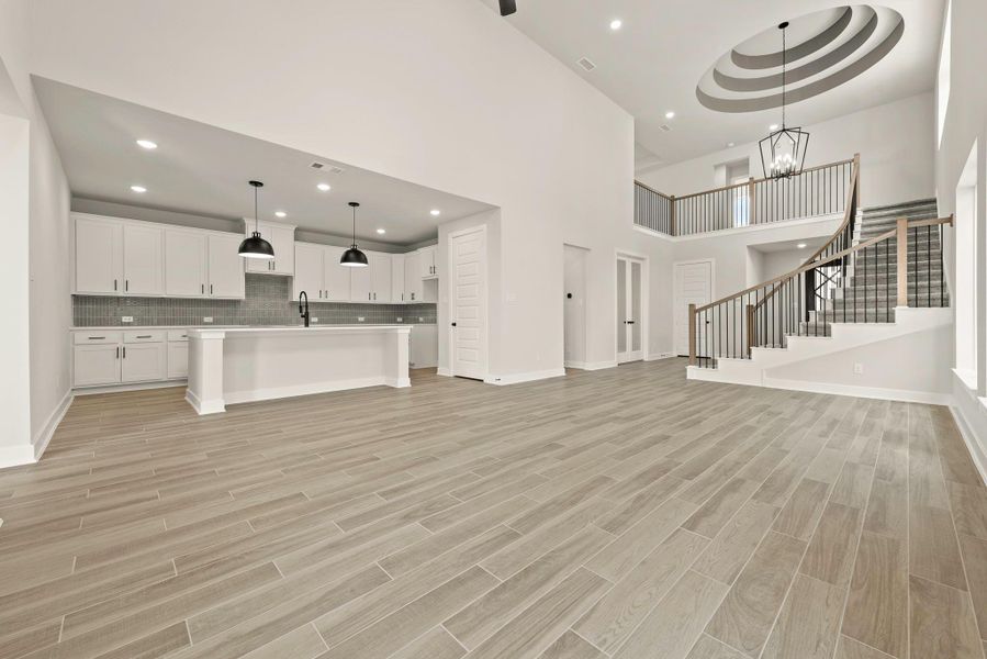 Representative image. Features, specifications, selections and colors may vary.