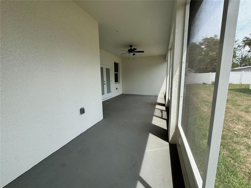 Exterior details and patio area of a home in , Dade City (Image 38).