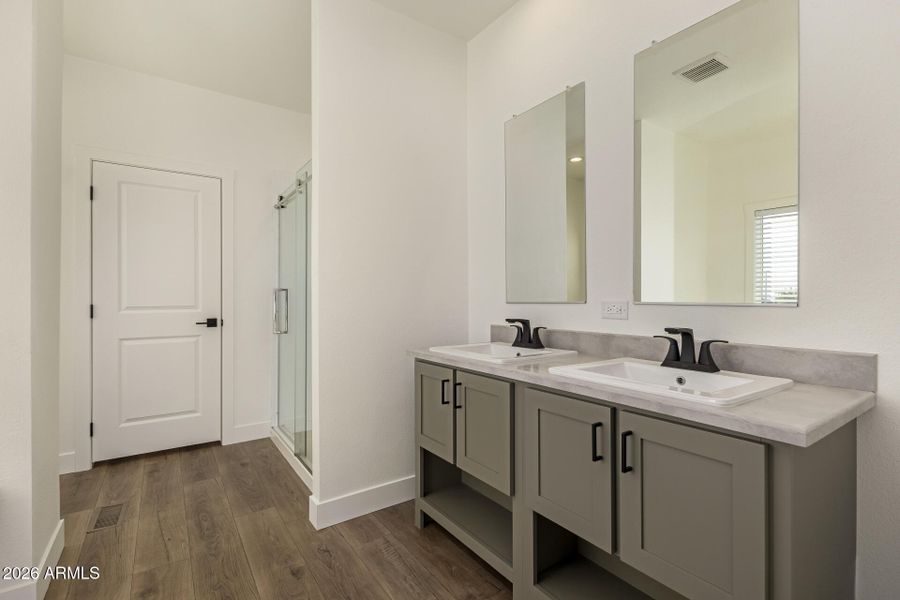 23059 W RANCHO LAREDO DR