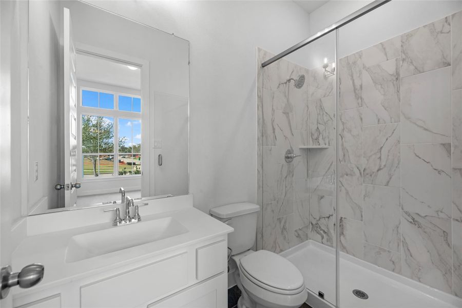 Furnished interior view inside a new home in Sienna, Missouri City (Image 7).