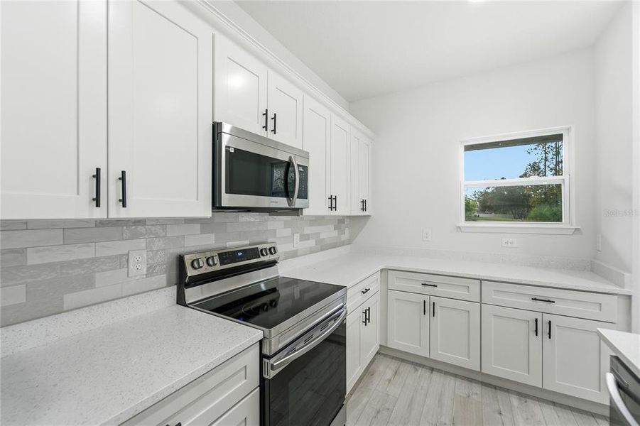 Furnished interior view inside a new home in , Citrus Springs (Image 8).