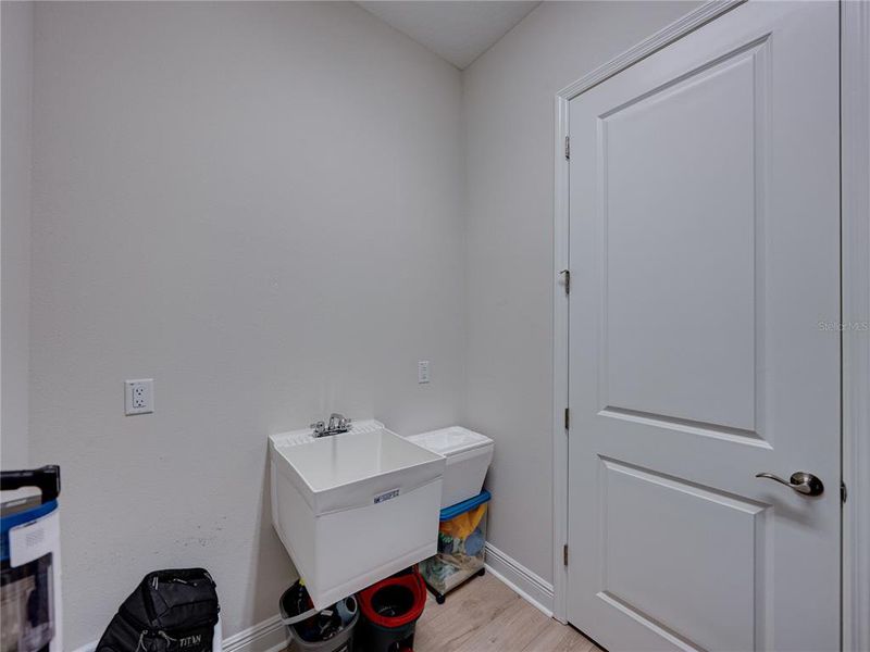 Furnished interior view inside a new home in Mirada, San Antonio (Image 54). Furnished interior view inside a new home in Mirada, San Antonio (Image 54).