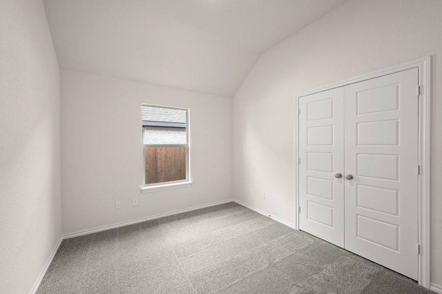Spacious, unfurnished interior of a new home in Hulen Trails, Fort Worth (Image 26). Spacious, unfurnished interior of a new home in Hulen Trails, Fort Worth (Image 26).