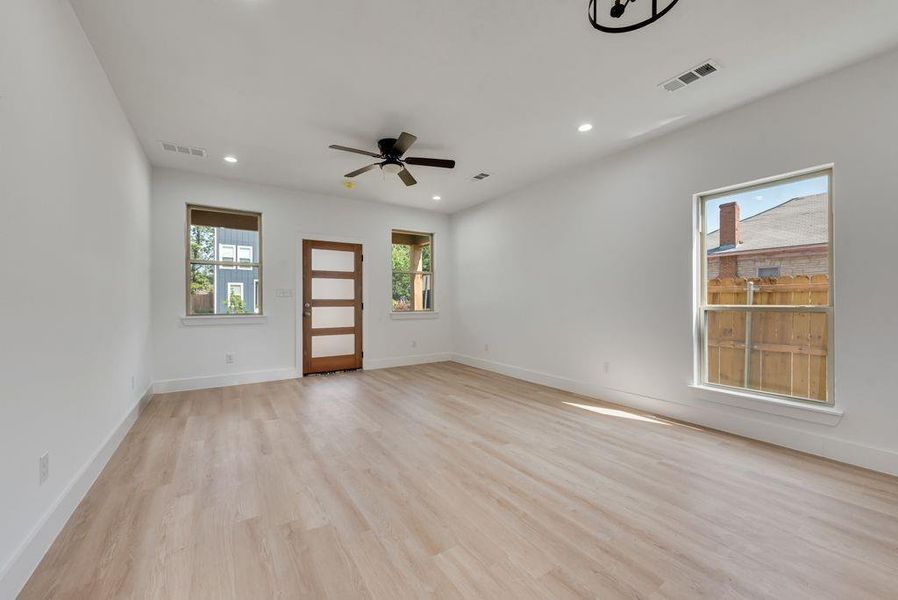 Spacious, unfurnished interior of a new home in , Dallas (Image 10). Spacious, unfurnished interior of a new home in , Dallas (Image 10).
