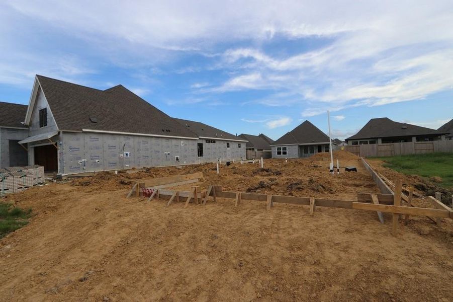 Every foundation at DWH is engineered and it’s inspected three times! We do not do “batch” testing. Rest easy knowing your foundation comes with a 10 year warranty. Every foundation at DWH is engineered and it’s inspected three times! We do not do “batch” testing. Rest easy knowing your foundation comes with a 10 year warranty.