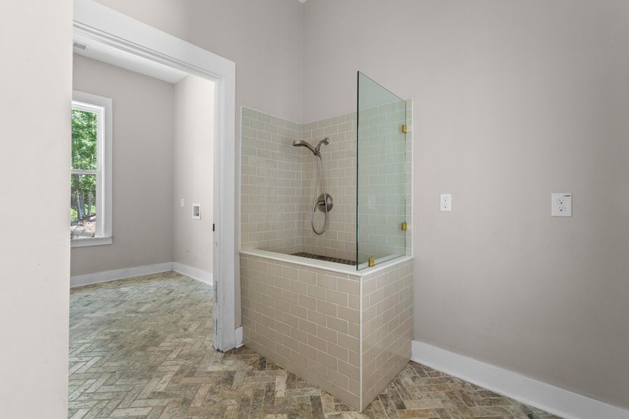 Furnished interior view inside a new home in , Walterboro (Image 8).