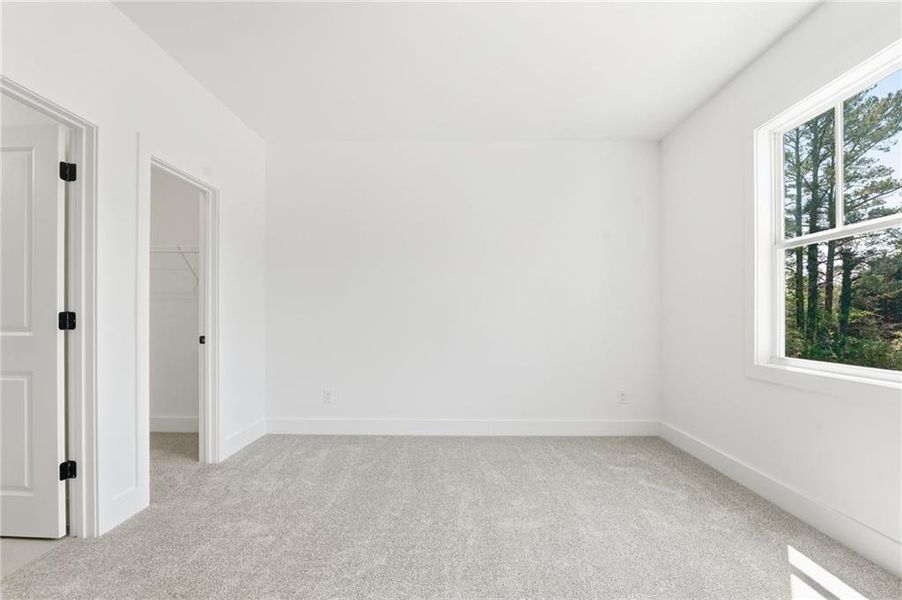 Spacious, unfurnished interior of a new home in , Marietta (Image 49).