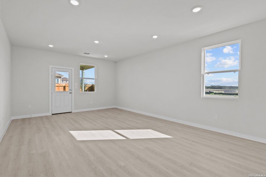 Spacious, unfurnished interior of a new home in Summerlin, San Antonio (Image 29). Spacious, unfurnished interior of a new home in Summerlin, San Antonio (Image 29).