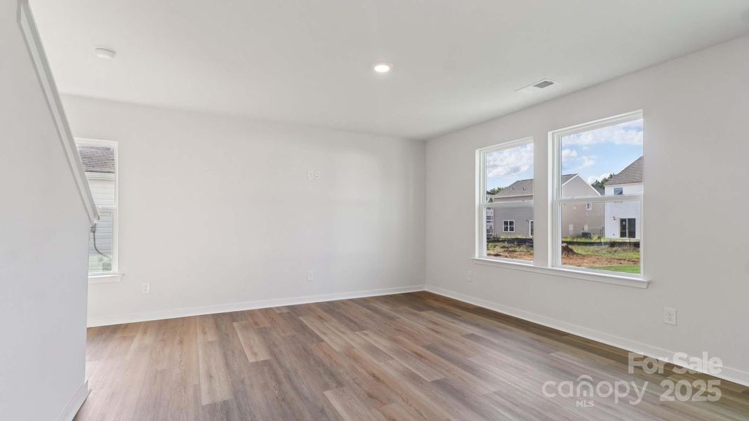 Spacious, unfurnished interior of a new home in Woodhaven at Chester, Chester (Image 10).