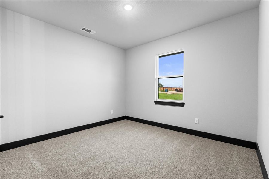Representative unfurnished interior of a home built from the The Harper II by Doug Parr Custom Homes in Monarch Manor, Poolville (Image 27).