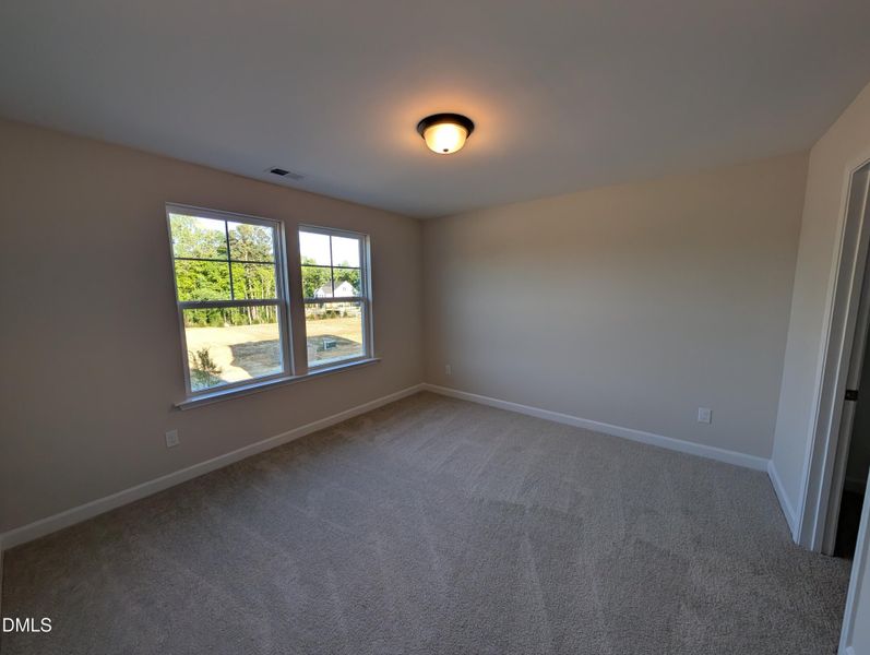 PXL_20260421_223233131.MP