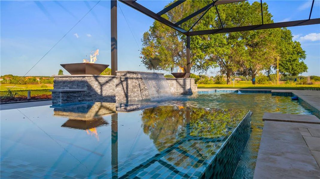 Community amenities in , Sorrento (Image 57).