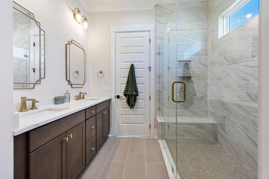 Furnished interior view inside a new home in , Hardeeville (Image 30).