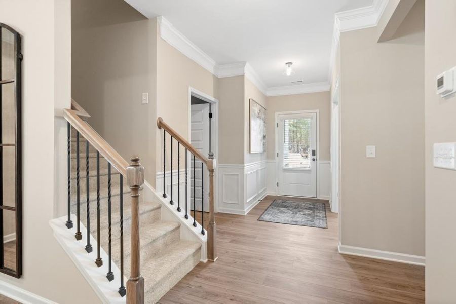 Spacious, unfurnished interior of a new home in Jones Ridge, Dallas (Image 38).