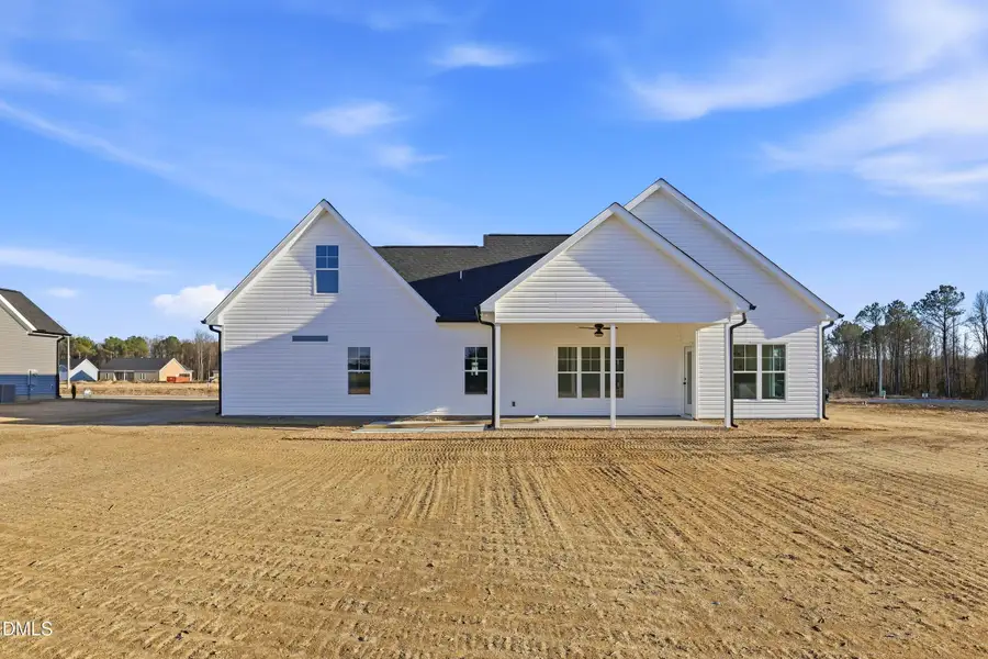 05-111 Mary Hopes Pl-5