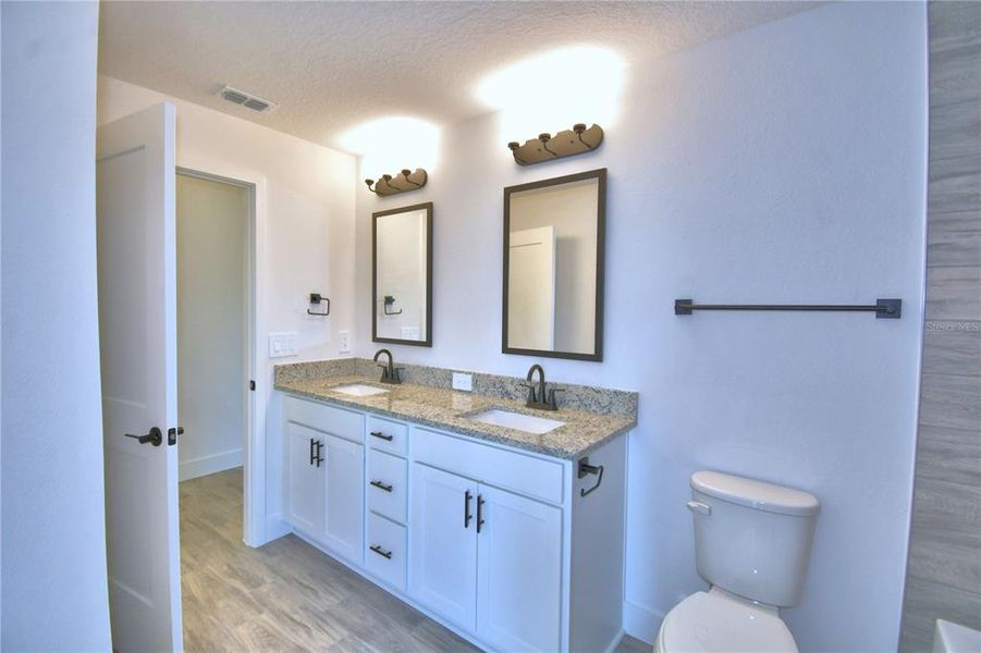 Furnished interior view inside a new home in Lake Juliana Estates, Auburndale (Image 16).