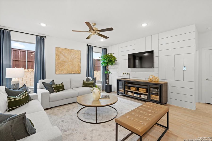 Furnished interior view inside a new home in Saddle Creek Ranch, Cibolo (Image 15). Furnished interior view inside a new home in Saddle Creek Ranch, Cibolo (Image 15).