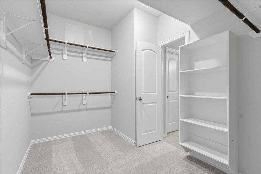 Spacious, unfurnished interior of a new home in The Woodlands Hills, Willis (Image 12). Spacious, unfurnished interior of a new home in The Woodlands Hills, Willis (Image 12).