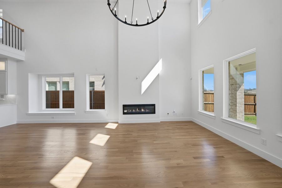 Spacious, unfurnished interior of a new home in Aster Park, McKinney (Image 32).