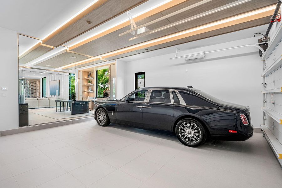 481_Thatch_Palm_Drive_52