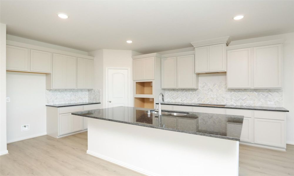 Image 13 of a home in River Ranch.