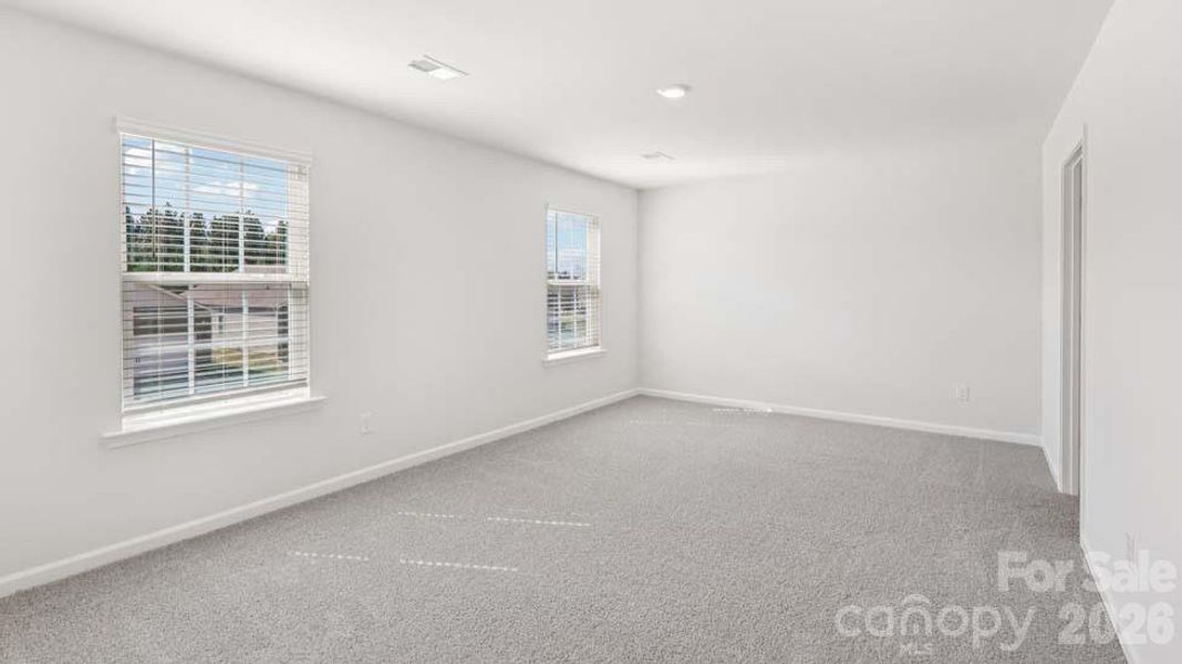 Spacious, unfurnished interior of a new home in Wallace Springs, Statesville (Image 30).