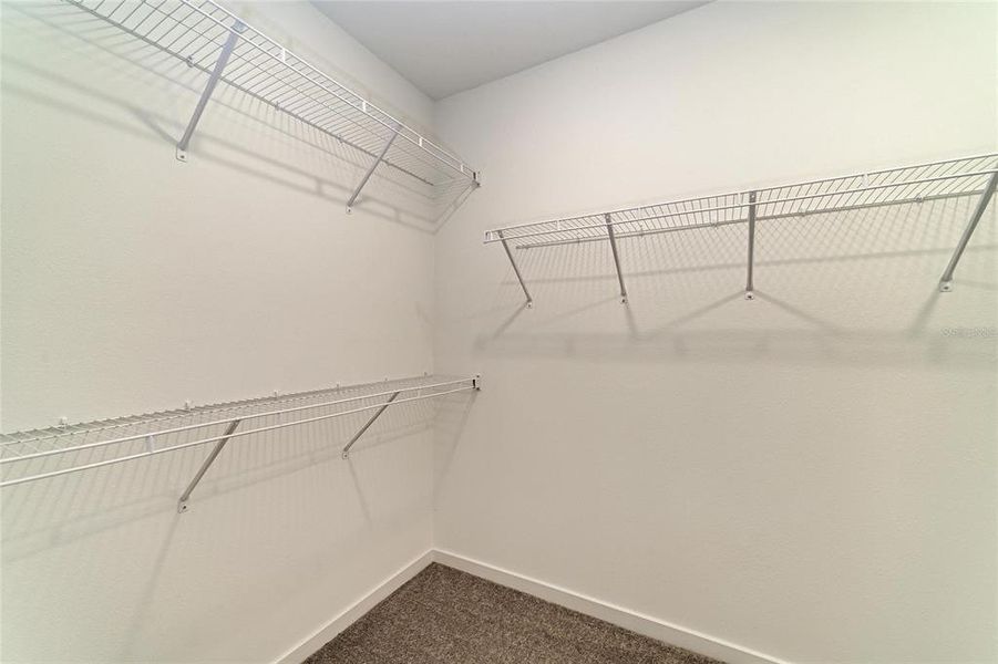 Spacious, unfurnished interior of a new home in Oakfield Lakes, Parrish (Image 39). Spacious, unfurnished interior of a new home in Oakfield Lakes, Parrish (Image 39).