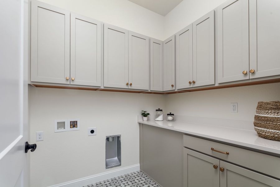 Furnished interior view inside a new home in Westerly, Erie (Image 38).