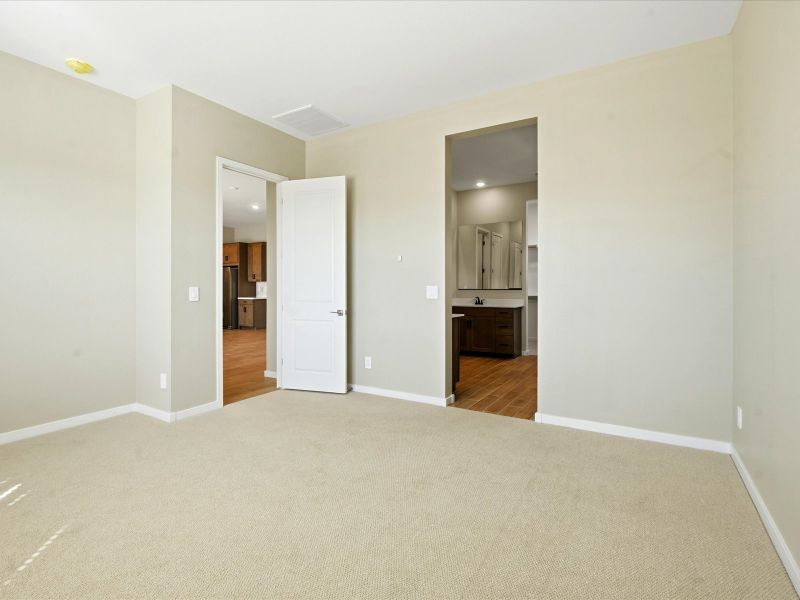 Spacious, unfurnished interior of a new home in Abel Ranch Signature Series, Goodyear (Image 13).