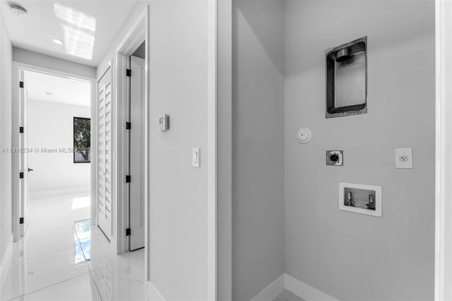 Spacious, unfurnished interior of a new home in , Miami (Image 20).